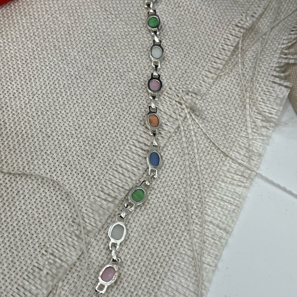 Stunning Vintage Sterling Silver Chainlink Bracelet with Multicolored Cabochons - Picture 11 of 16